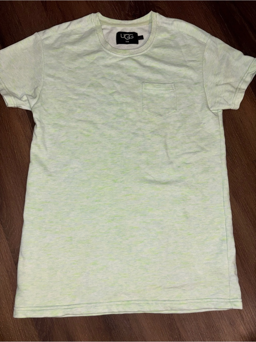 UGG Men's Short Sleeve Pocket Tee in Pale Lime Heather